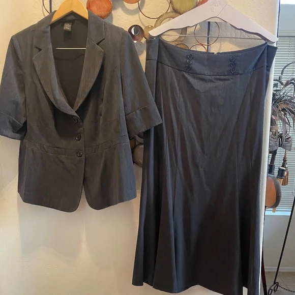 VINTAGE Hard to find Lane Bryant 2 piece Dark Gray Maxi Skirt Suit 18 - Picture 1 of 15